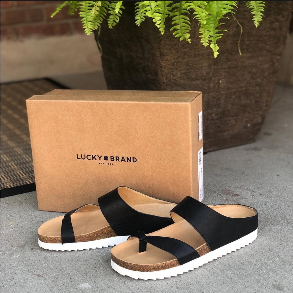 Lucky Brand Women's Harribel Sandal Black Size 8 or 38.5